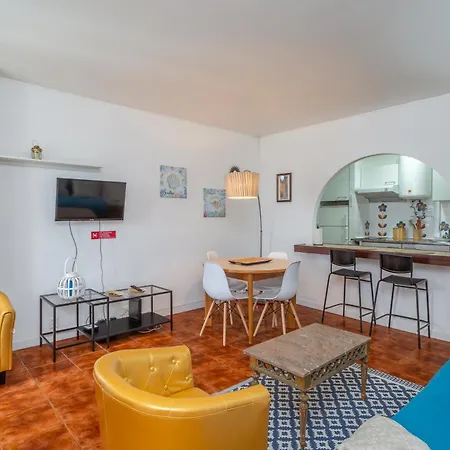 Beguest Caparica & Surf Apartament *